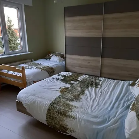Casa de Férias Half Open Woonst Te Deinze, Nabij Gent En Kortrijk *