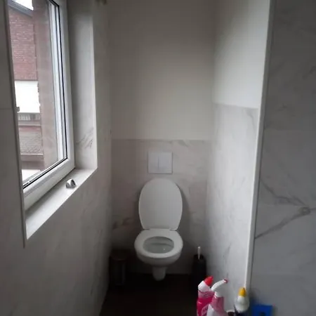 Half Open Woonst Te Deinze, Nabij Gent En Kortrijk *